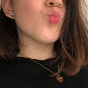 Meet your Posher, Naylea